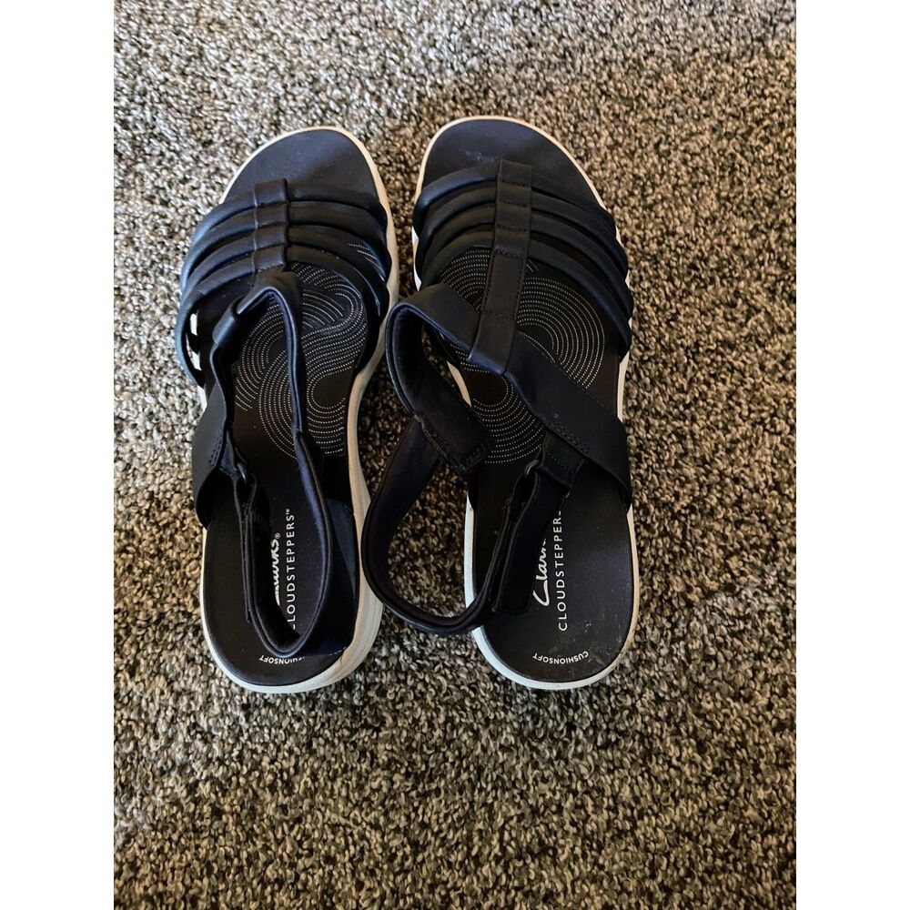 Clarks Cloudsteppers Drift Ease wedge sandals 9 1/2